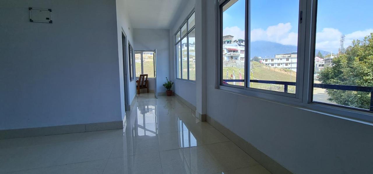 Dewa Elegance Tawang Exterior photo